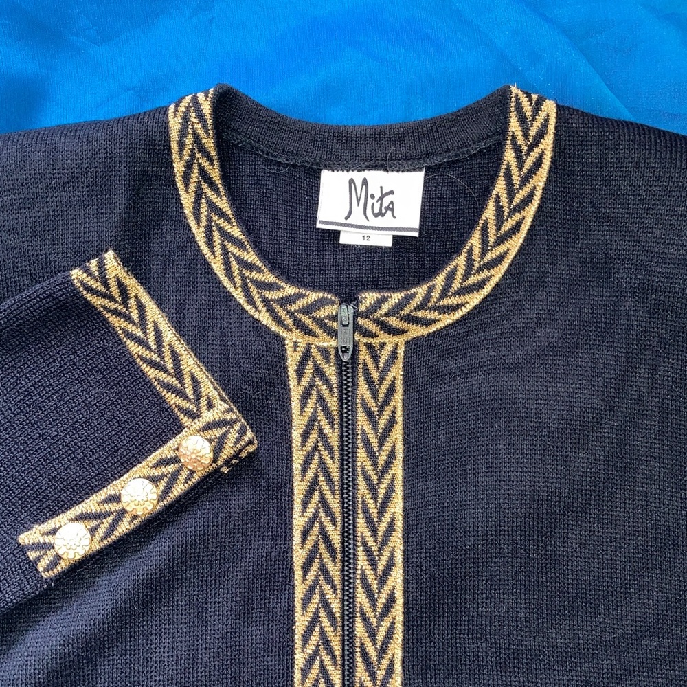 Vtg Mita Gold-Tone Metallic Leave Knit Top, Made in USA, P2P 21.5 in.